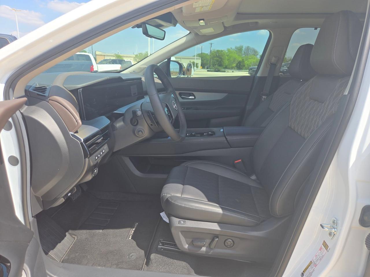 2025 Nissan Murano Platinum Castroville TX