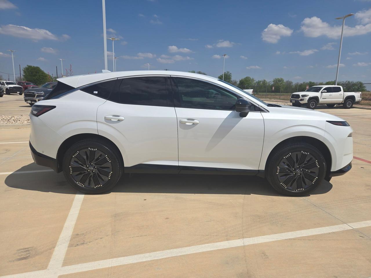 2025 Nissan Murano Platinum Castroville TX