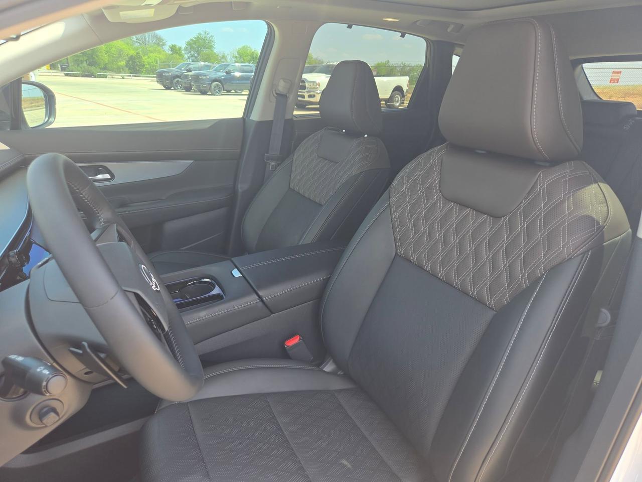 2025 Nissan Murano Platinum Castroville TX