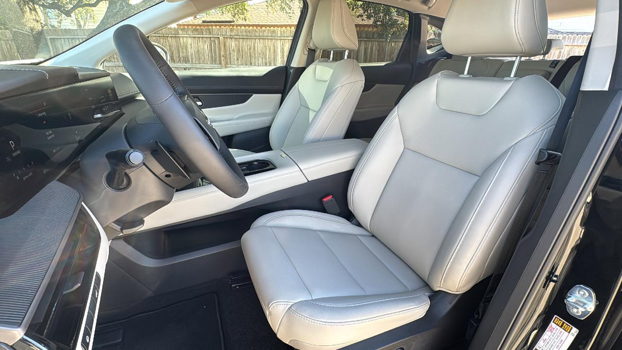 2025 Nissan Murano SV  Selma TX