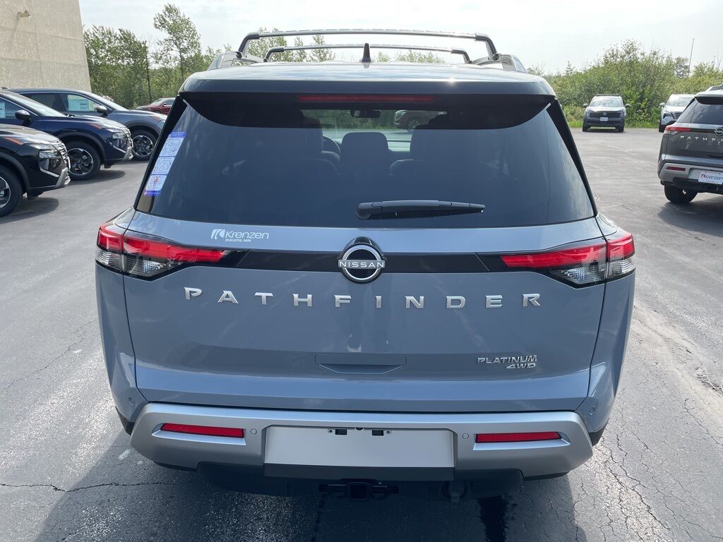 2025 Nissan Pathfinder Platinum 4WD Duluth MN