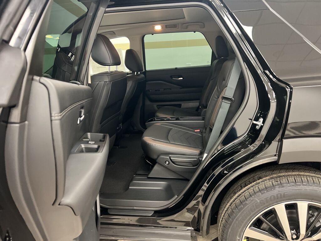 2025 Nissan Pathfinder Platinum Bozeman MT