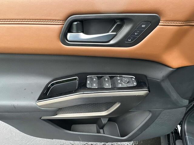 2025 Nissan Pathfinder Platinum Glendale Heights IL