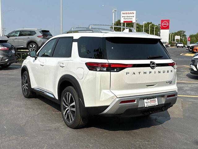 2025 Nissan Pathfinder Platinum Glendale Heights IL