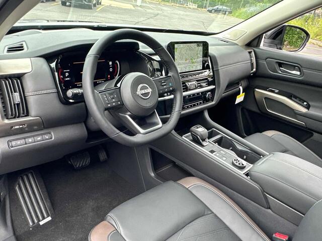 2025 Nissan Pathfinder Platinum Hoffman Estates IL