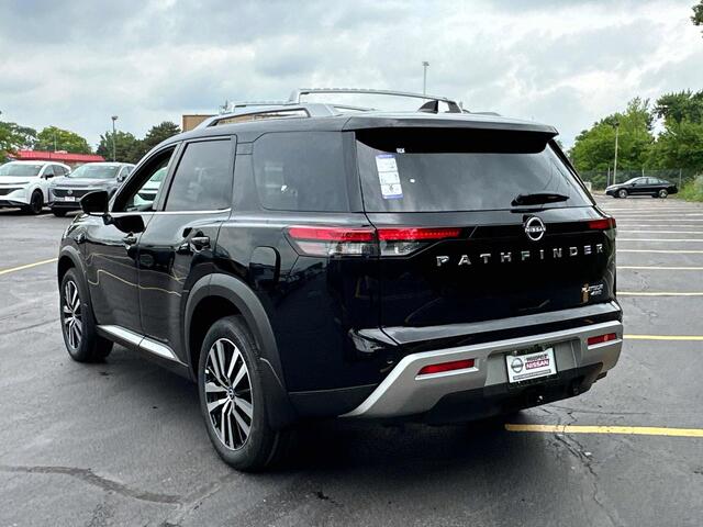 2025 Nissan Pathfinder Platinum Hoffman Estates IL