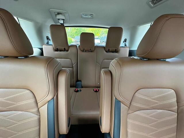 2025 Nissan Pathfinder Platinum Hoffman Estates IL