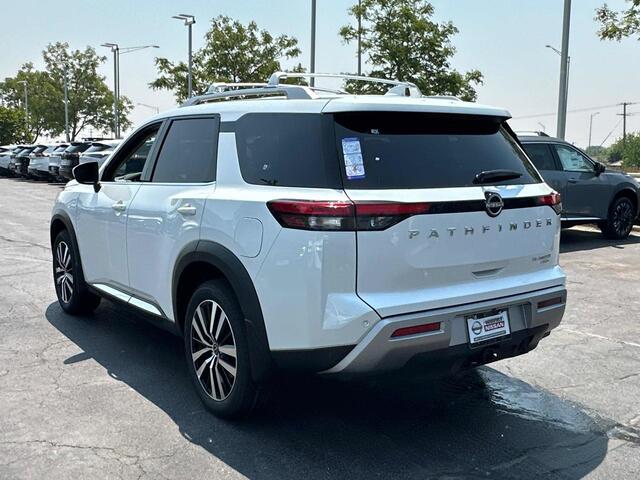 2025 Nissan Pathfinder Platinum Hoffman Estates IL