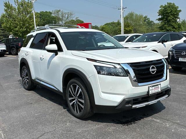 2025 Nissan Pathfinder Platinum Hoffman Estates IL