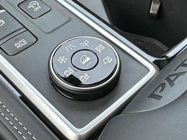 2025 Nissan Pathfinder Platinum Hoffman Estates IL