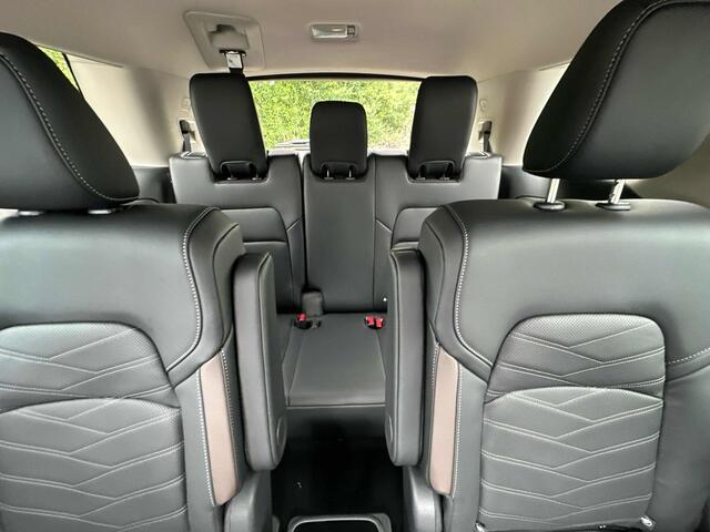 2025 Nissan Pathfinder Platinum Hoffman Estates IL