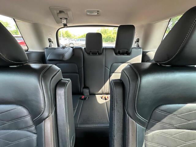 2025 Nissan Pathfinder Platinum Hoffman Estates IL
