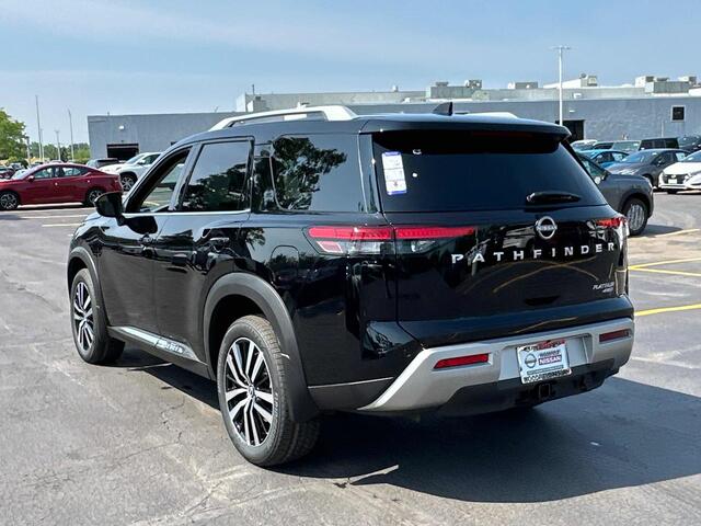 2025 Nissan Pathfinder Platinum Hoffman Estates IL