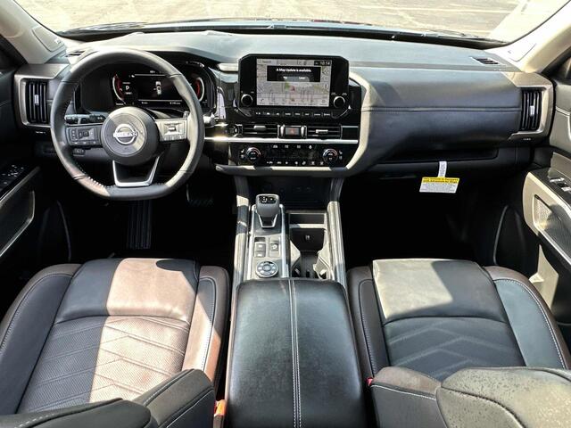 2025 Nissan Pathfinder Platinum Hoffman Estates IL