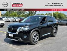 Nissan Pathfinder Platinum 2025