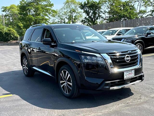 2025 Nissan Pathfinder Platinum Hoffman Estates IL