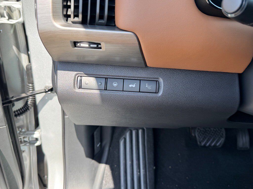 2025 Nissan Pathfinder Platinum Johnson City TN