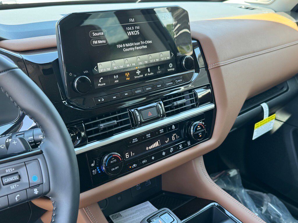 2025 Nissan Pathfinder Platinum Johnson City TN