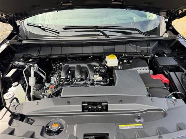 2025 Nissan Pathfinder Platinum Johnson City TN