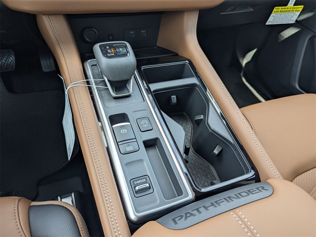 2025 Nissan Pathfinder Platinum Kennesaw GA