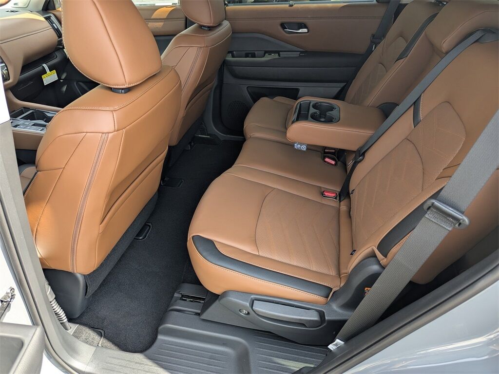 2025 Nissan Pathfinder Platinum Kennesaw GA