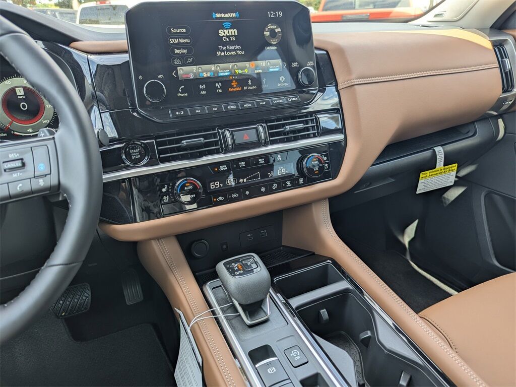 2025 Nissan Pathfinder Platinum Kennesaw GA