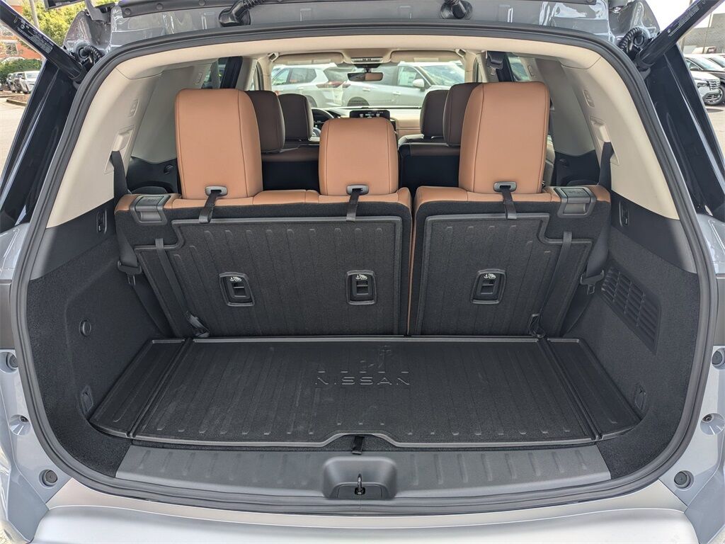 2025 Nissan Pathfinder Platinum Kennesaw GA