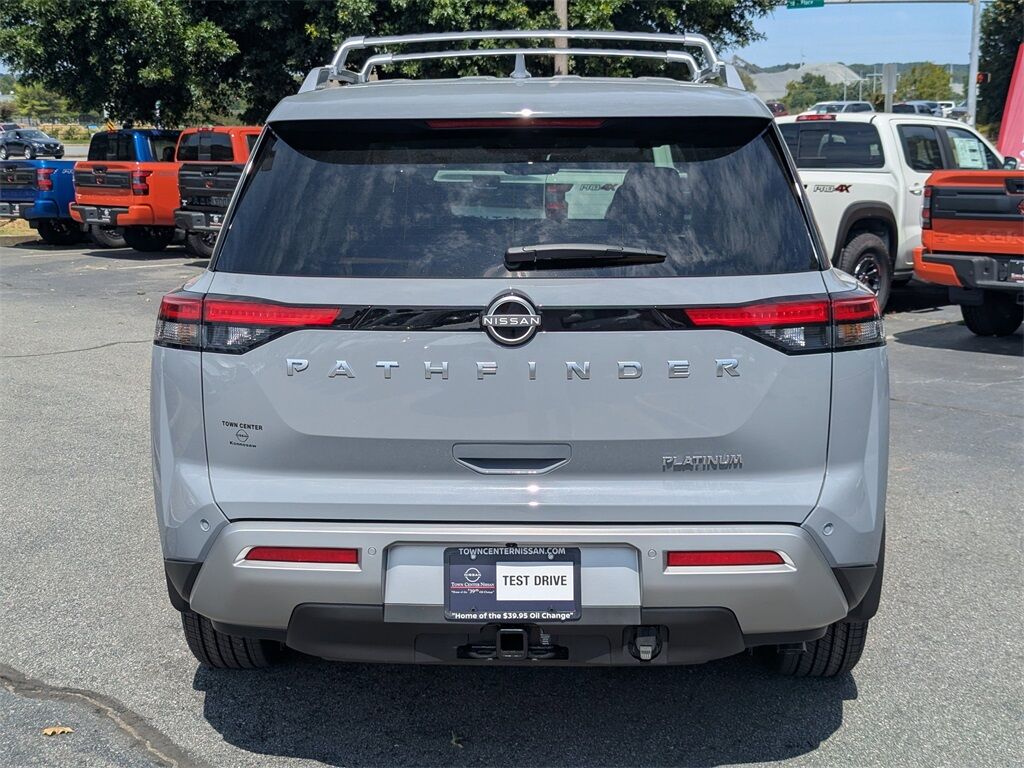 2025 Nissan Pathfinder Platinum Kennesaw GA