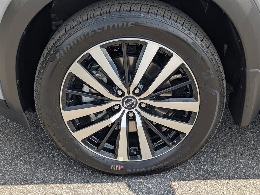 2025 Nissan Pathfinder Platinum Kennesaw GA
