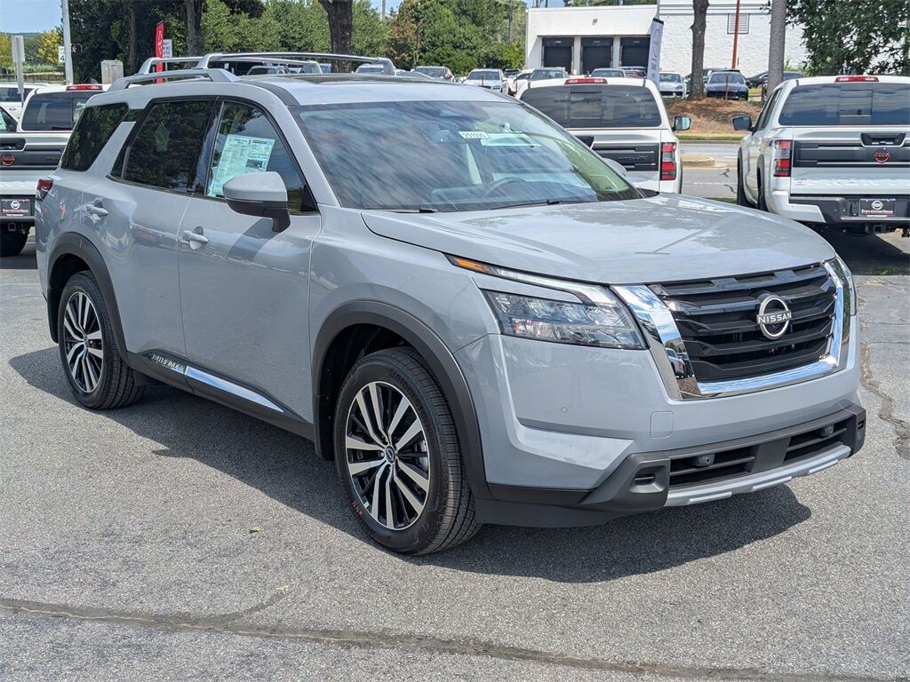 2025 Nissan Pathfinder Platinum Kennesaw GA