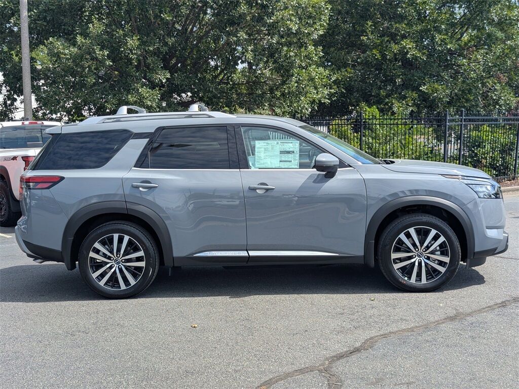 2025 Nissan Pathfinder Platinum Kennesaw GA