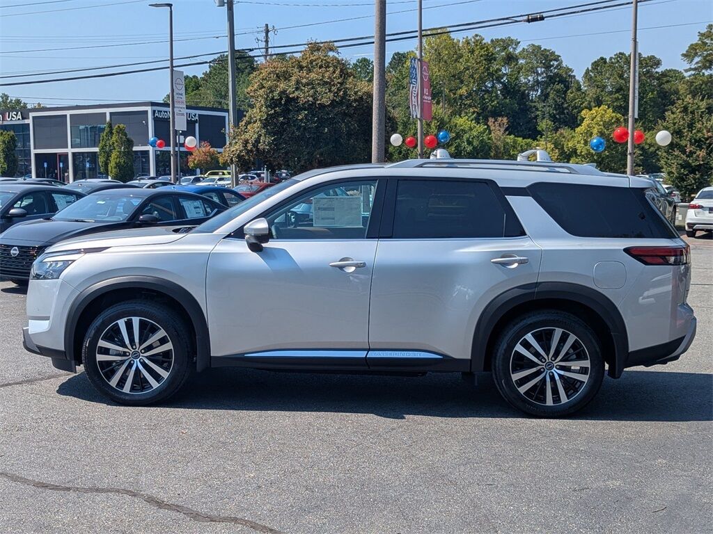 2025 Nissan Pathfinder Platinum Kennesaw GA