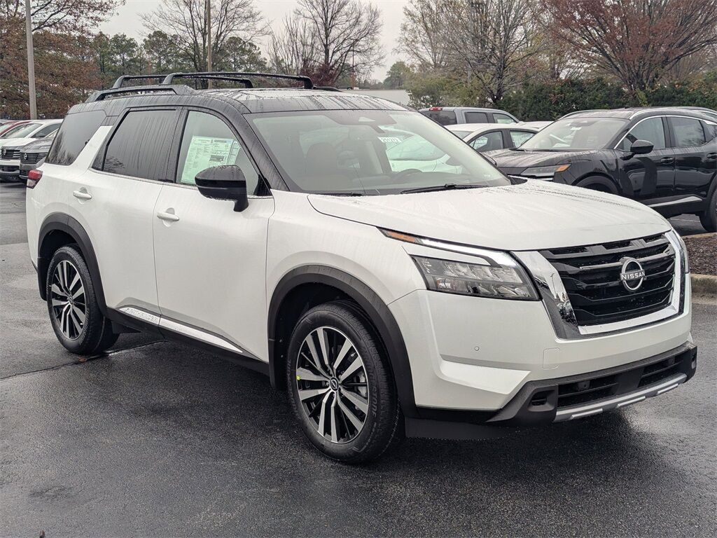2025 Nissan Pathfinder Platinum Kennesaw GA