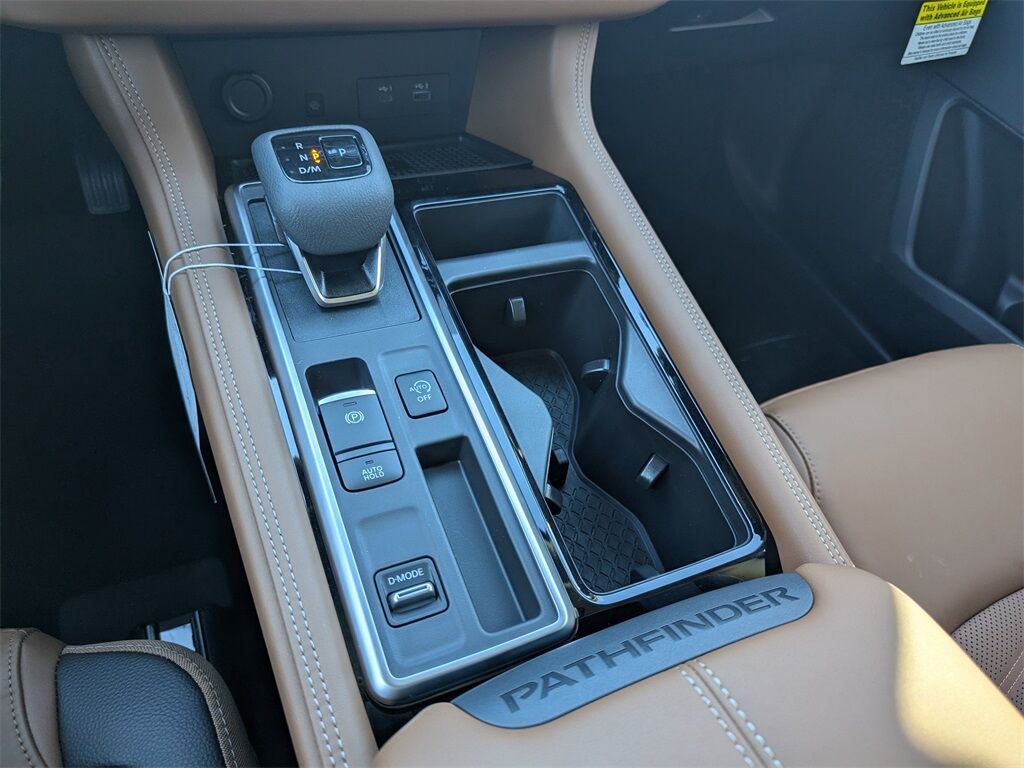 2025 Nissan Pathfinder Platinum Kennesaw GA