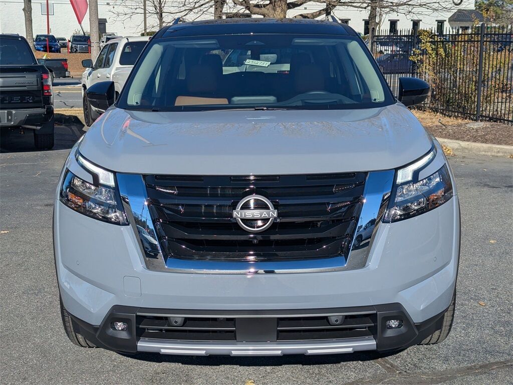 2025 Nissan Pathfinder Platinum Kennesaw GA