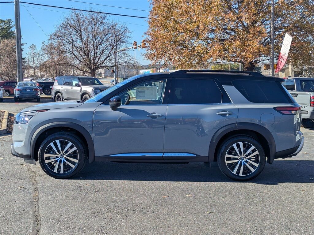 2025 Nissan Pathfinder Platinum Kennesaw GA