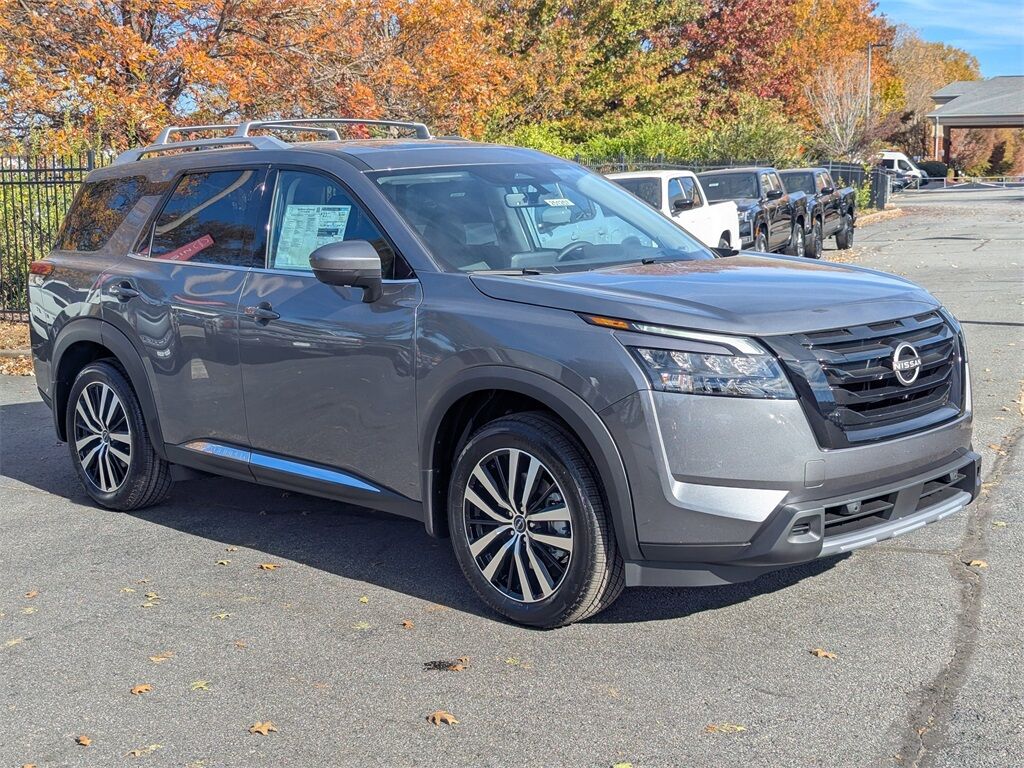 2025 Nissan Pathfinder Platinum Kennesaw GA