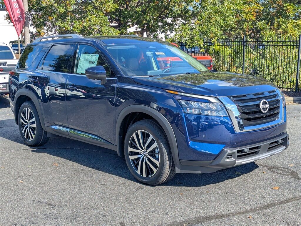 2025 Nissan Pathfinder Platinum Kennesaw GA