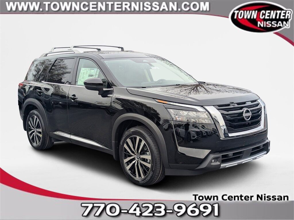 2025 Nissan Pathfinder Platinum