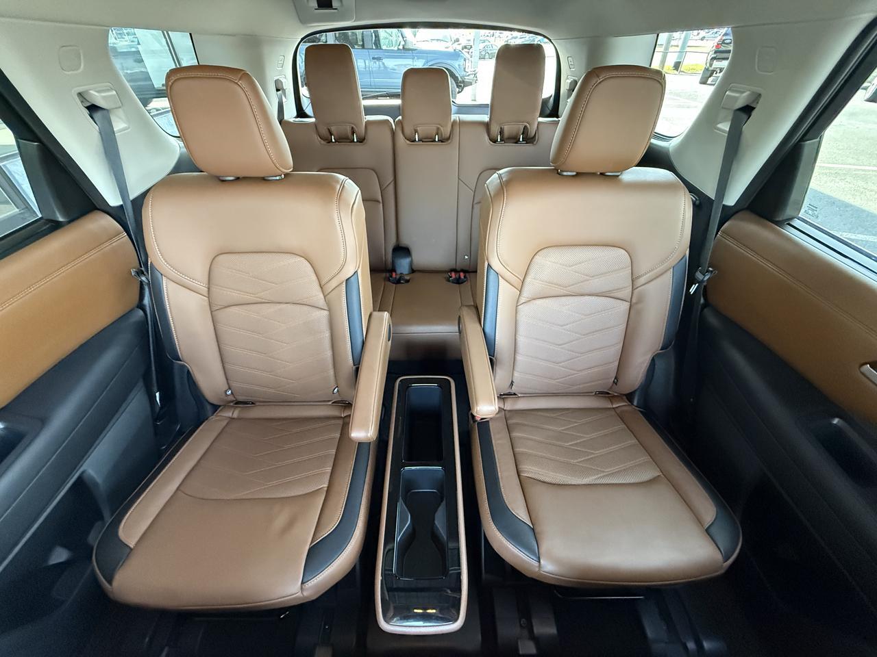 2025 Nissan Pathfinder Platinum Knoxville TN