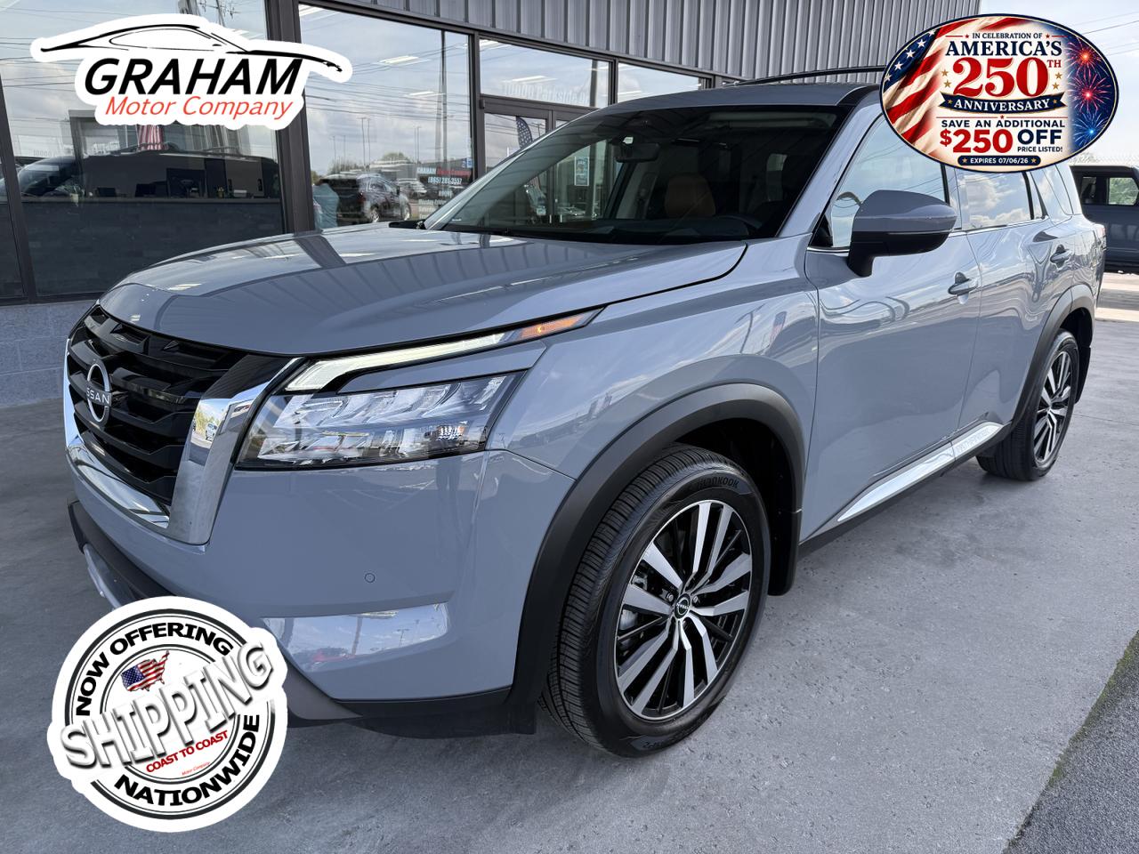 2025 Nissan Pathfinder Platinum