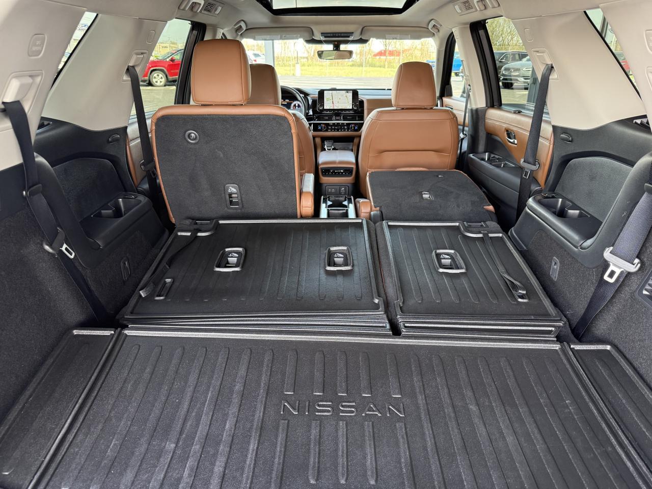 2025 Nissan Pathfinder Platinum Knoxville TN