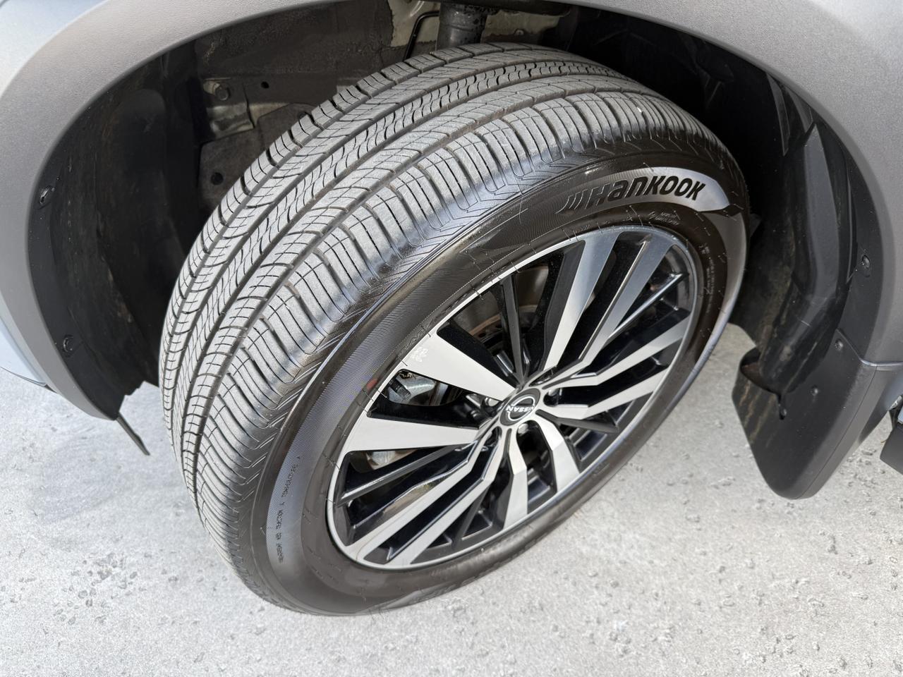 2025 Nissan Pathfinder Platinum Knoxville TN