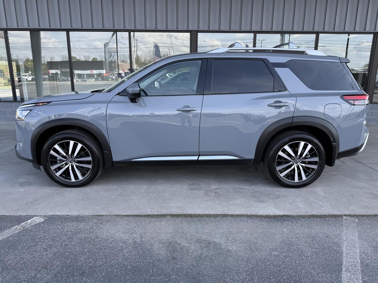 2025 Nissan Pathfinder Platinum Knoxville TN