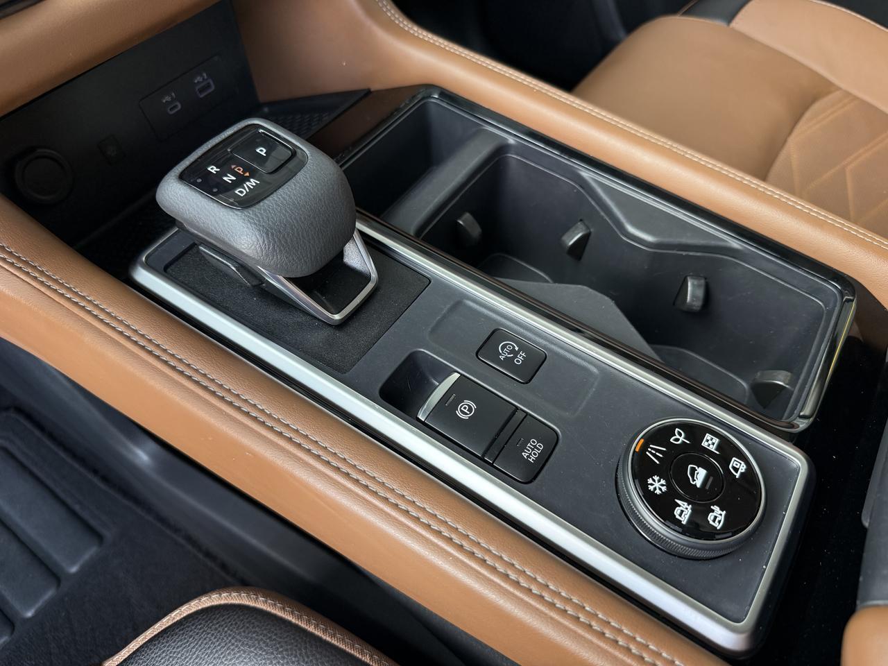 2025 Nissan Pathfinder Platinum Knoxville TN