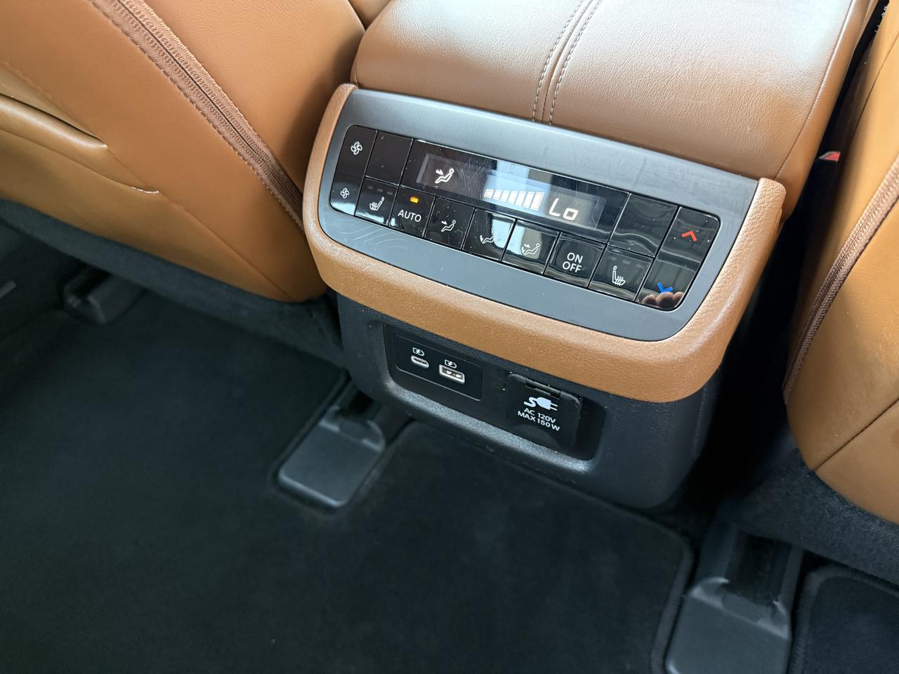 2025 Nissan Pathfinder Platinum Knoxville TN