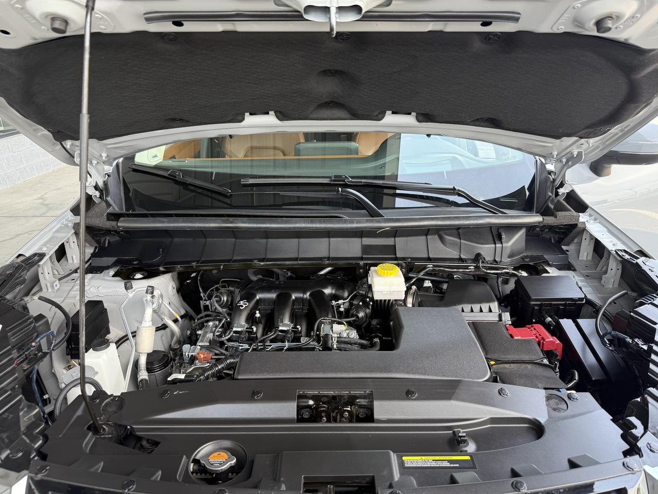 2025 Nissan Pathfinder Platinum Knoxville TN