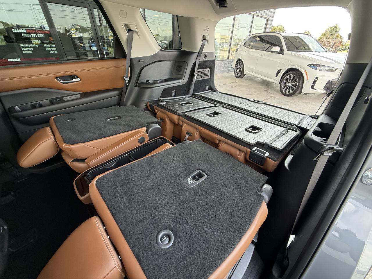 2025 Nissan Pathfinder Platinum Knoxville TN