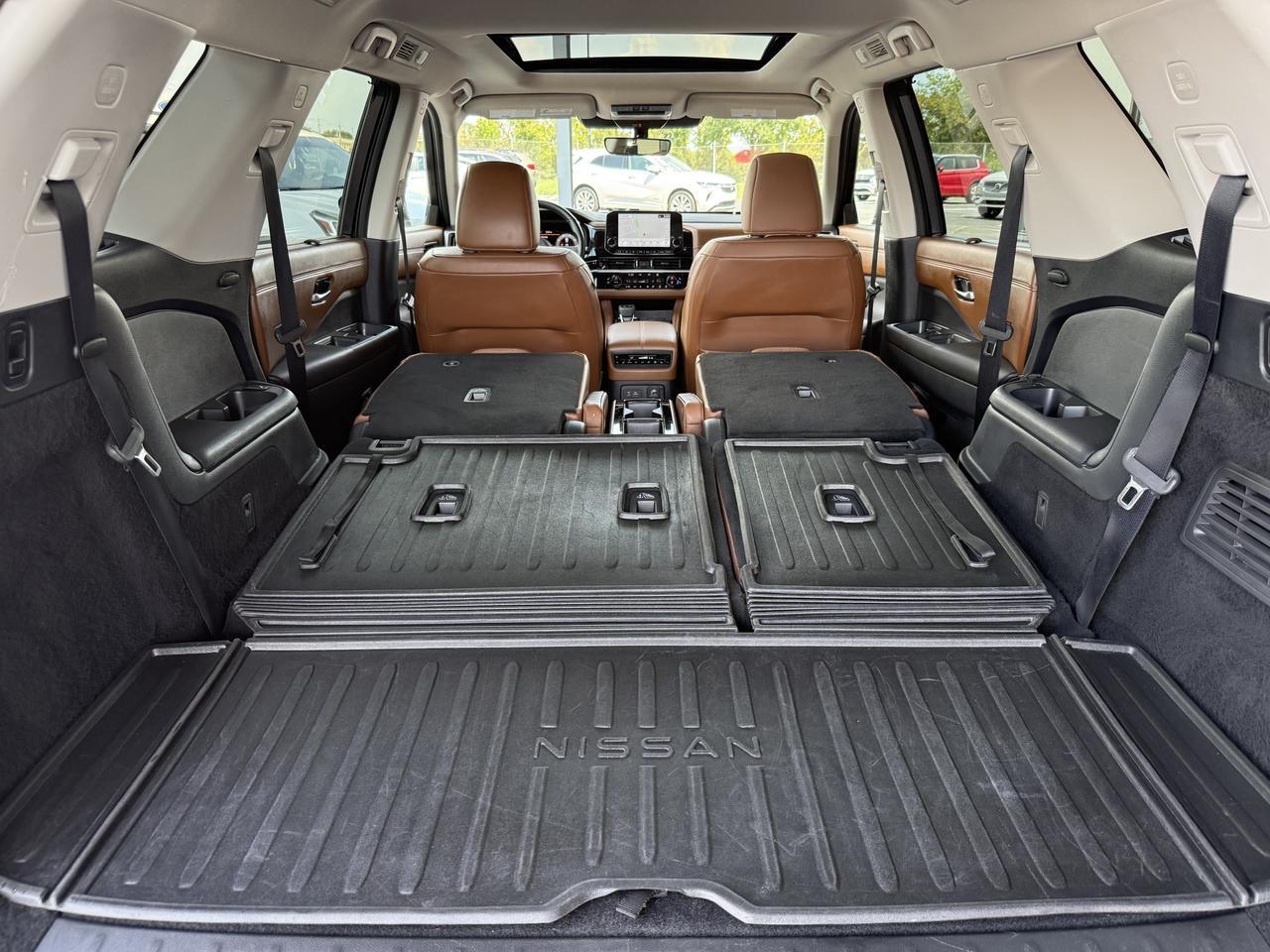 2025 Nissan Pathfinder Platinum Knoxville TN