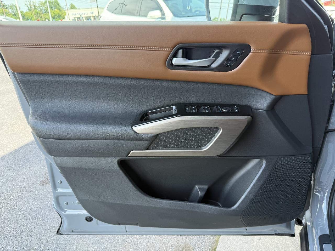 2025 Nissan Pathfinder Platinum Knoxville TN